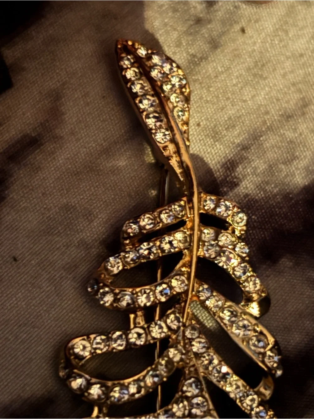 Vintage KJL Kenneth Jay Lane Rhinestone Feather Brooch